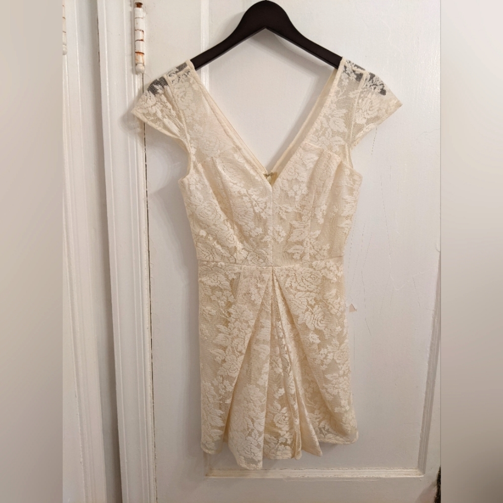 BCBGeneration Ivory Lace Romper - Sz 2